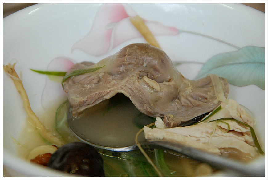 [충남 공주맛집] 양달가든 토종닭 백숙 양에 놀라고 맛에 놀라고 - 양달가든