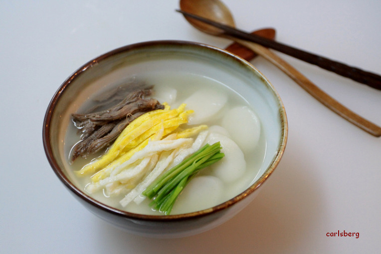 떡국 맛있게 끓이는 법...