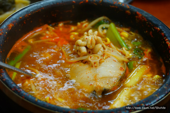고니식당 이미지