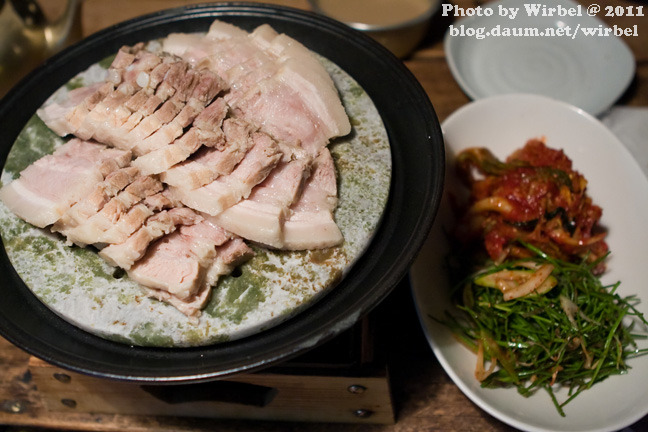 달과 빛과 술과 이야기의 모던 막걸리 바