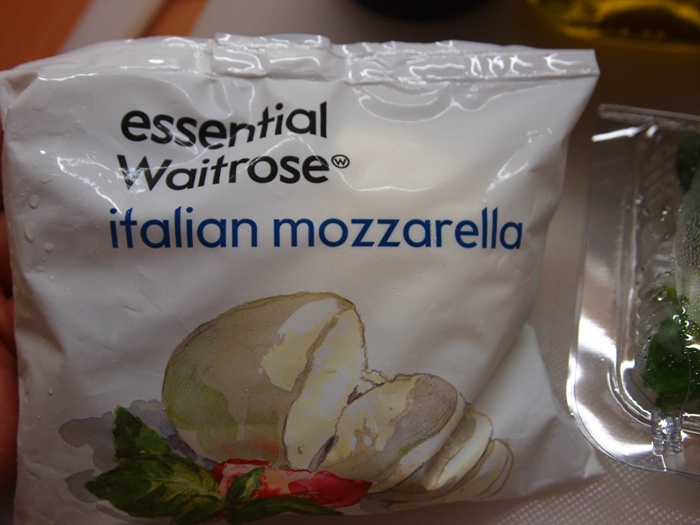 Insalata Caprese 카프레제 샐러드