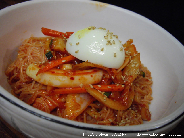 명륜손칼국수