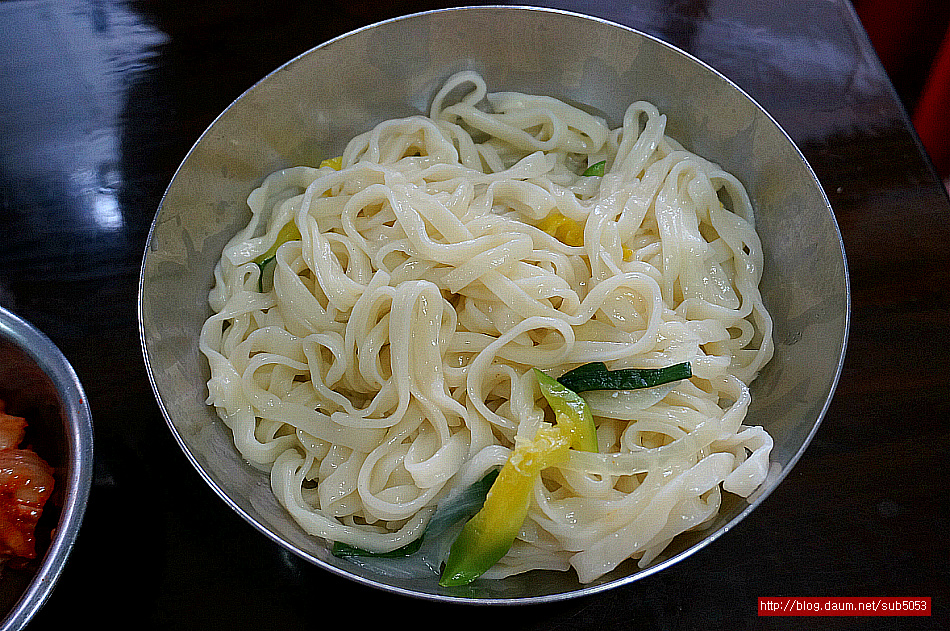 (용산 삼각지 맛집)육개장 칼국수 맛집 - 용산 지역 추천맛집 문배동 육칼 후기
