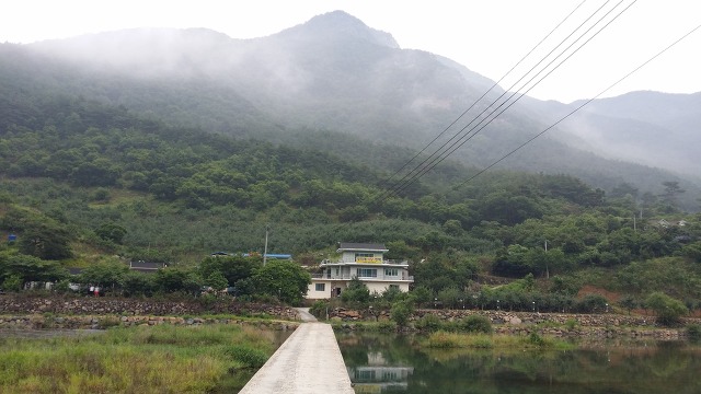 염소한마리 이미지