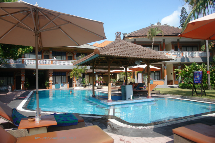 #18  wina holiday