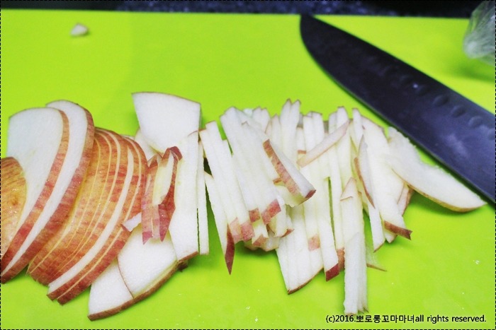 [사과부추무침] 아삭아삭하게 맛있는 사과 부추 무침 | 인스티즈