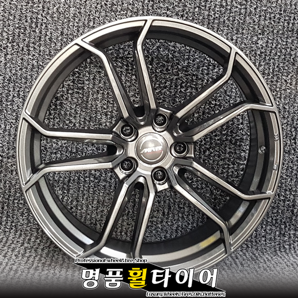 명품휠타이어 MRR(8110) 건메탈 18인치 휠 사제휠 순정휠