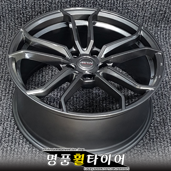 명품휠타이어 MRR(8110) 건메탈 18인치 휠 사제휠 순정휠