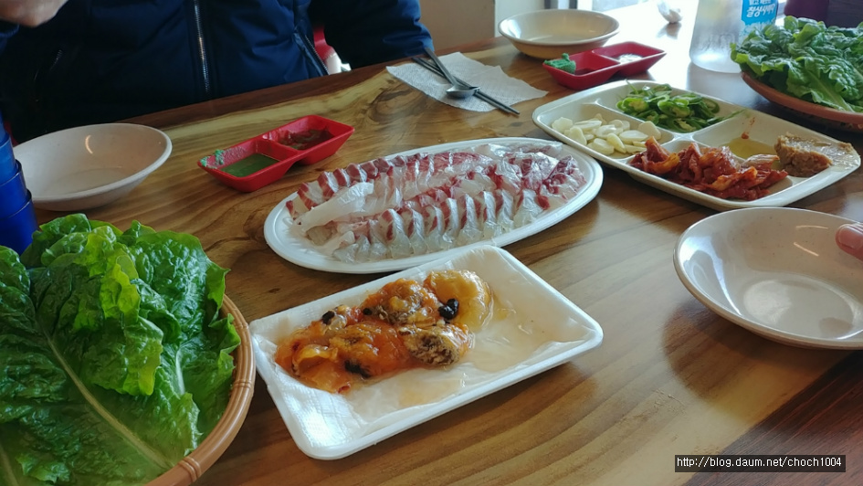 천하 일미, 붉은 빛깔 감도는 서더리 생선매운탕